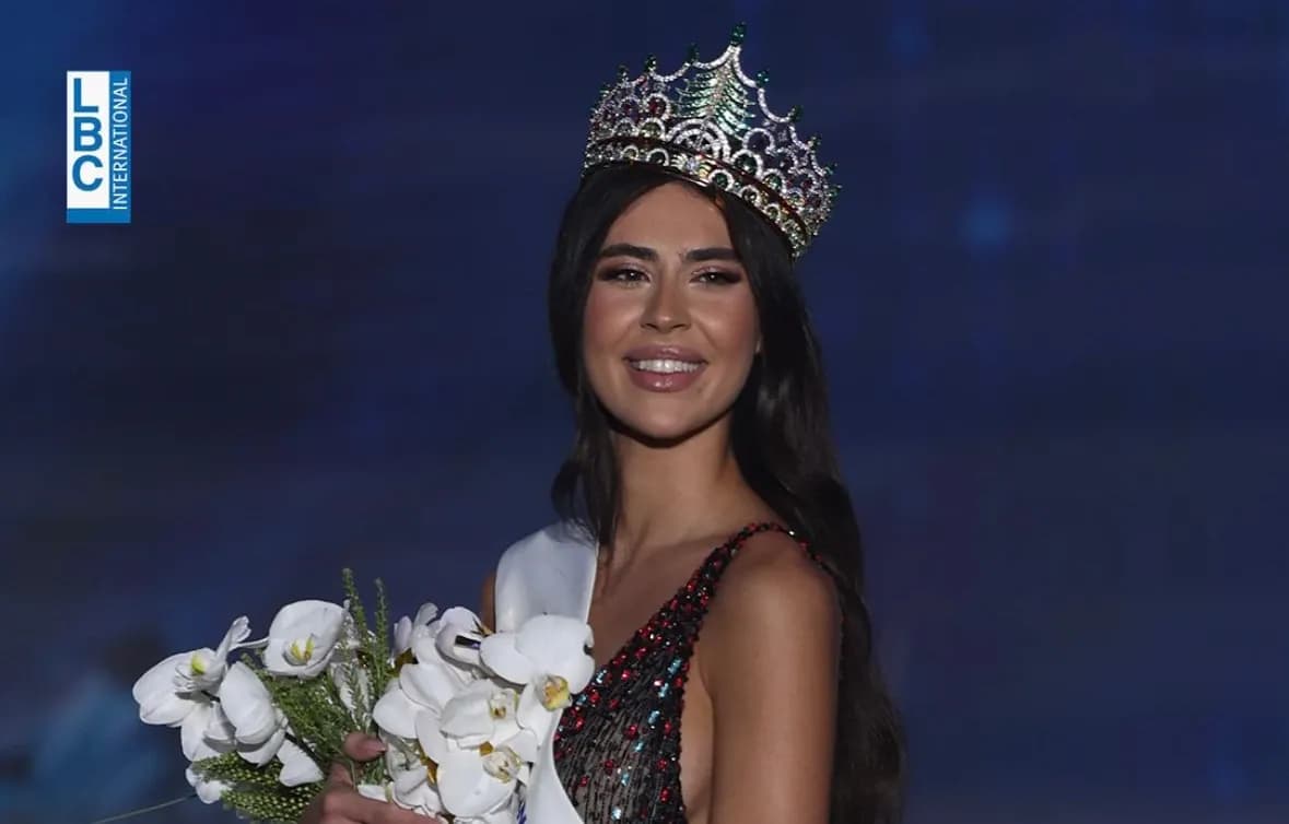 تتويج بيرلا حرب ملكة جمال لبنان 2025