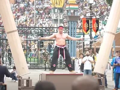 الرجل الفولاذي الهندي يحطم الرقم القياسي في حمل  أعمدة هيركوليس.. فيديو