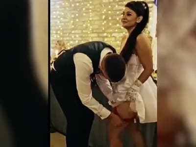 أغرب عادات حفلات الزفاف... تعرف على سرّ رمي رباط ساق العروس على اصدقاء العريس!!