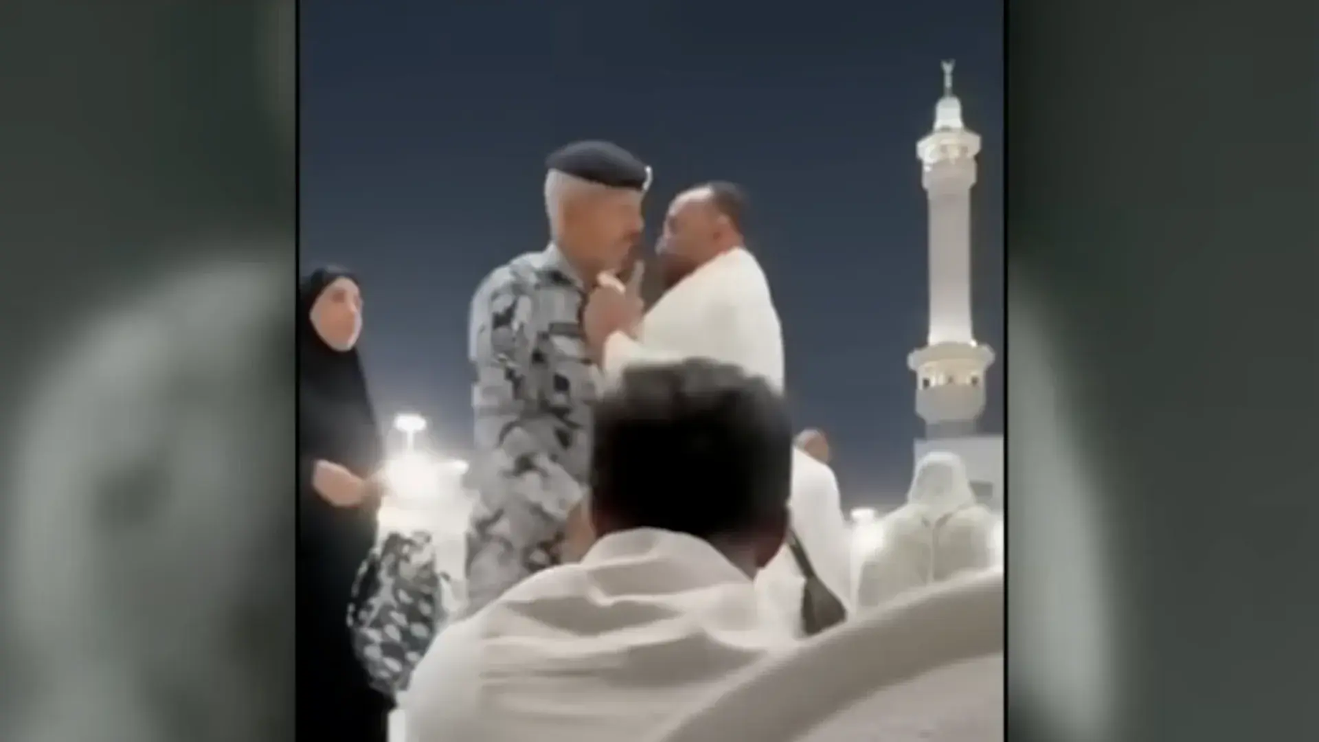 شجار في الحرم المكي