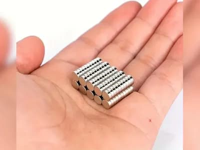 مراهق يبتلع 100 مغناطيس من "تيمو": قصة صادمة تُحذّر من مخاطر التسوق عبر الإنترنت