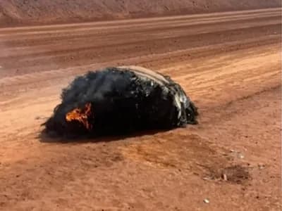 تحقيق أسترالي في لغز جسم محترق هبط من السماء: هل هو فضلات فضائية أم شيء آخر؟